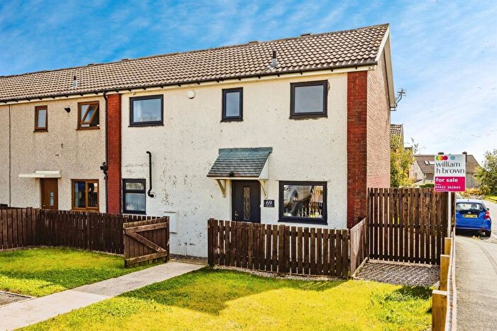 3 Bedroom End Of Terrace House For Sale In Dudley Crescent, Halifax, HX2