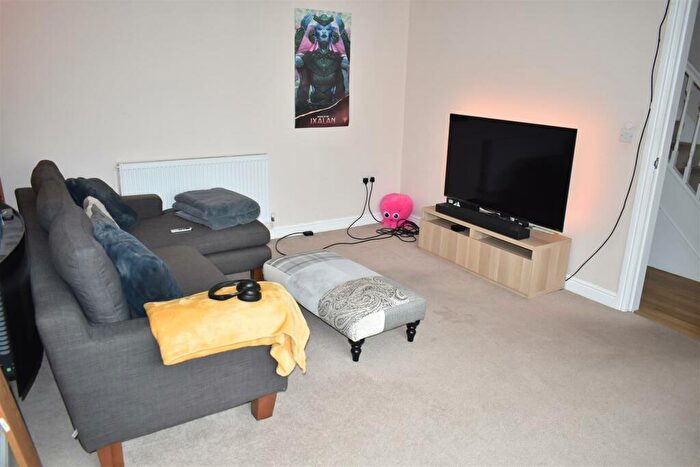 3 Bedroom Terraced House To Rent In Sandy Lodge, Yate, BS37