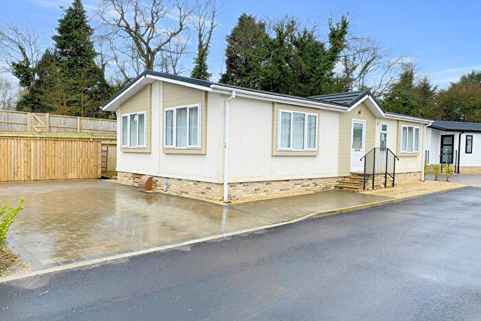 2 Bedroom Park Home For Sale In Wimborne Country Park, Candy's Lane, Wimborne, BH21