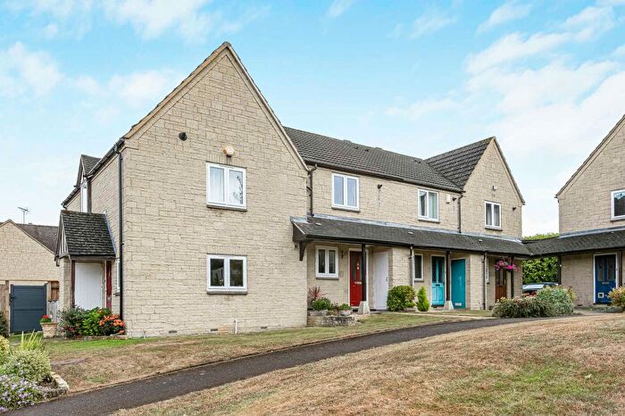 2 Bedroom Terraced House For Sale In Kelham Hall Drive, Wheatley, OX33