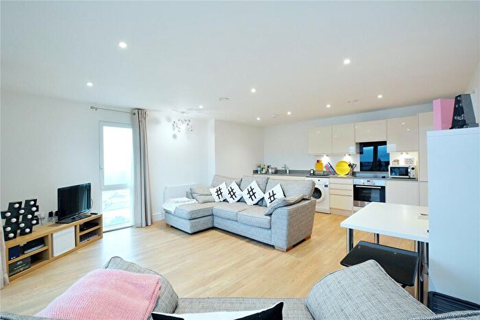 2 Bedroom Flat To Rent In Hippersley Point, London, SE2