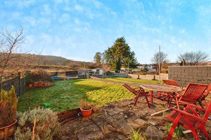 4 Bedroom Detached House For Sale In New Road, Ystradowen, Cwmllynfell, Carmarthenshire, SA9