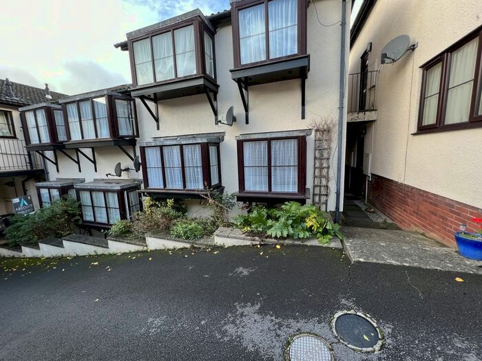 1 Bedroom Flat To Rent In Red Lion Place, Old Town Street, Dawlish, EX7