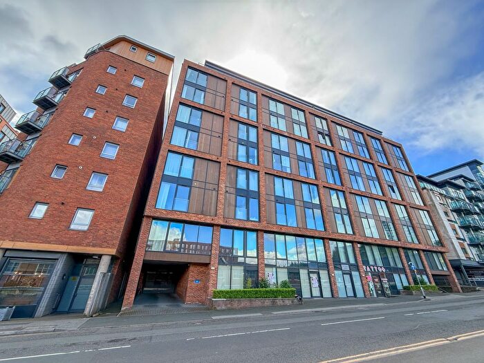 2 Bedroom Flat For Sale In Victoria House, Skinner Lane, Leeds, LS7