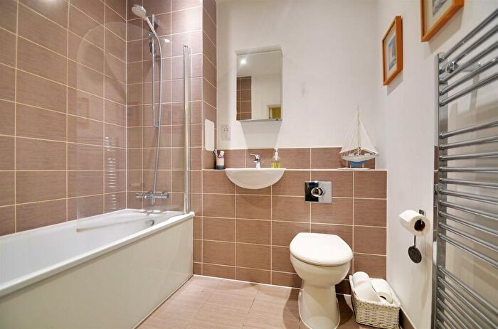 1 Bedroom Flat For Sale In Lennard Road, Croydon, CR0