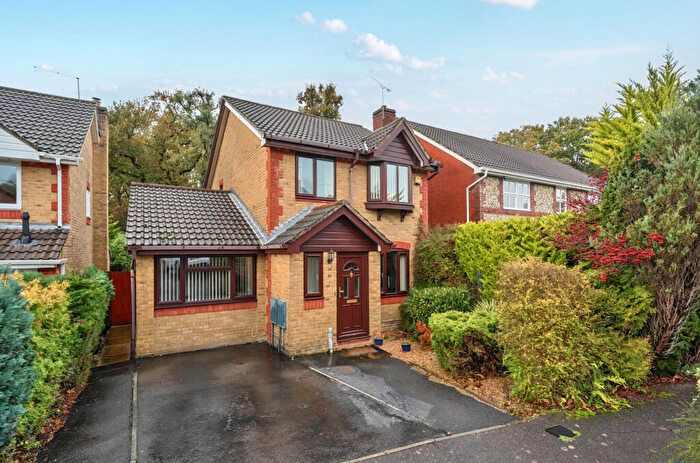 3 Bedroom Detached House For Sale In Hemingway Gardens, Whiteley, Hampshire, PO15