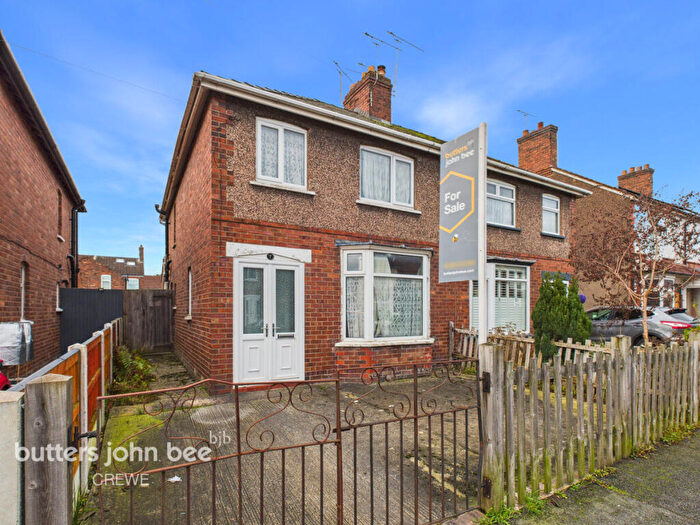 3 Bedroom Semi Detached House For Sale In Atholl Avenue, Crewe, CW2