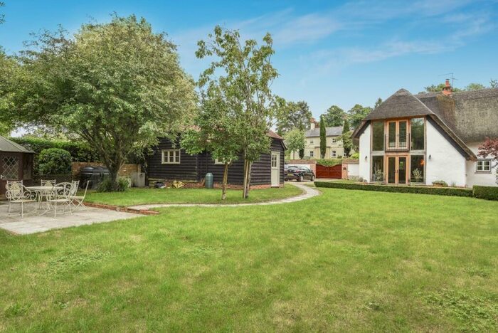 3 Bedroom Cottage To Rent In Monxton Monxton, SP11