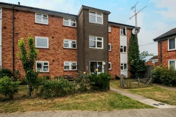 1 Bedroom Flat To Rent In Maidenhead, Berkshire, SL6