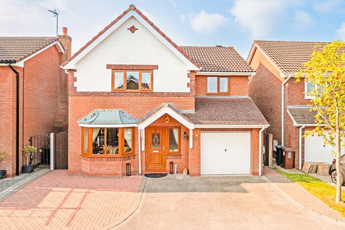 4 Bedroom Detached House For Sale In Beaumaris Close, Buckley, CH7