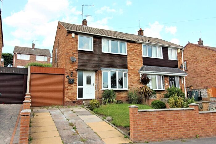 3 Bedroom Semi-Detached House To Rent In Dove Road, Wombwell, Barnsley, South Yorkshire, S73