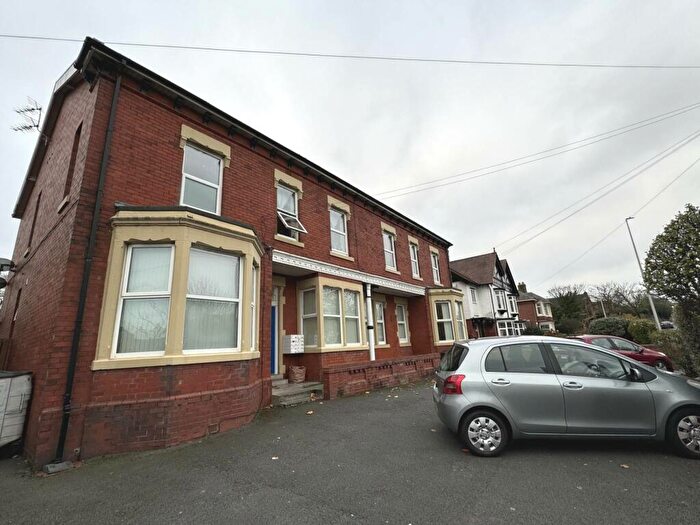 1 Bedroom Flat For Sale In Newton Drive, Blackpool, FY3