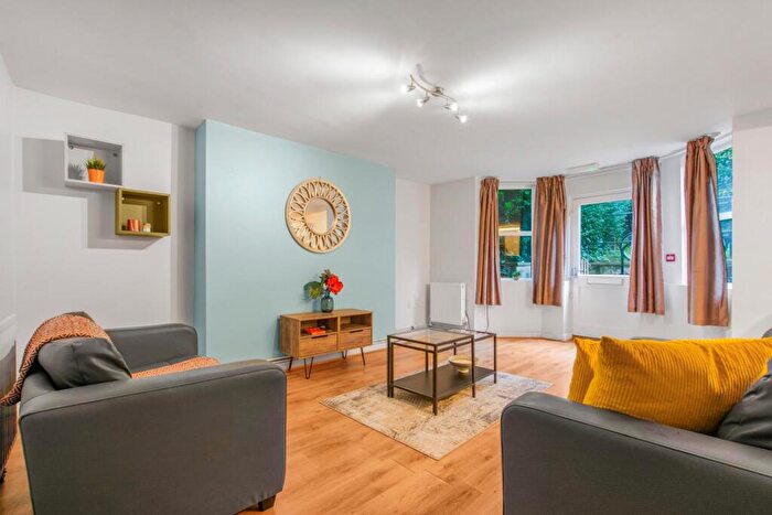 1 Bedroom House To Rent In Ash Grove, Leeds, LS6