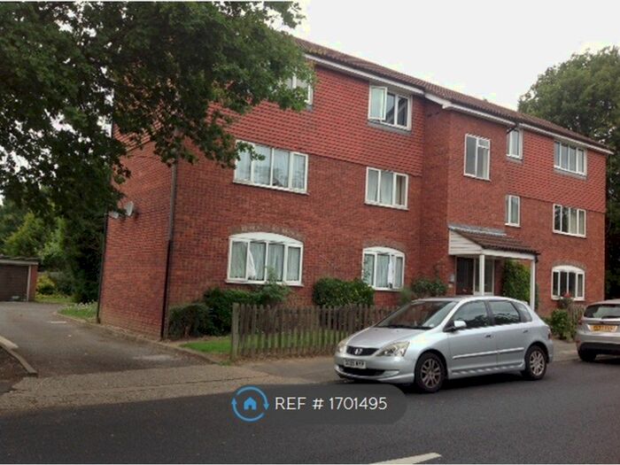 1 Bedroom Flat To Rent In Uxbridge, Uxbridge, UB10