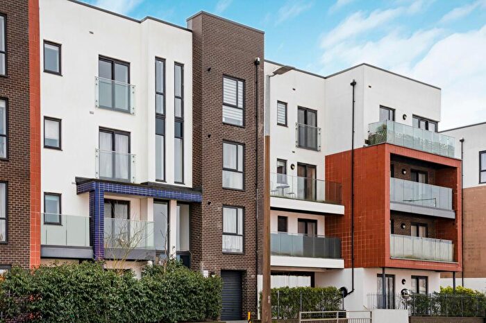 1 Bedroom Flat For Sale In Sutton Road, Southend-On-Sea, SS2