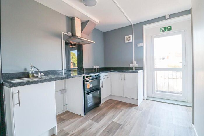 2 Bedroom Flat To Rent In Regent Place, Kings Lynn, PE30