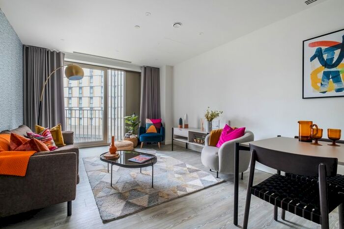 2 Bedroom Flat To Rent In Cherry Park Lane, London, E20