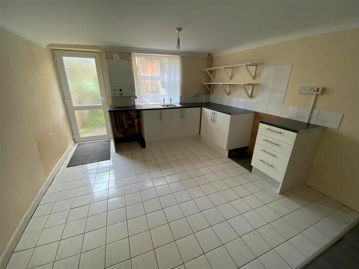 2 Bedroom Terraced House To Rent In Duffryn Street, Mountain Ash, CF45