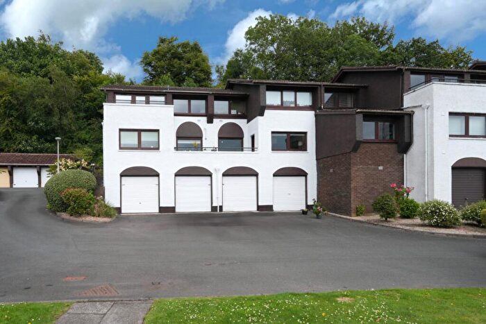 2 Bedroom Flat For Sale In Springfield Gardens, Largs, KA30