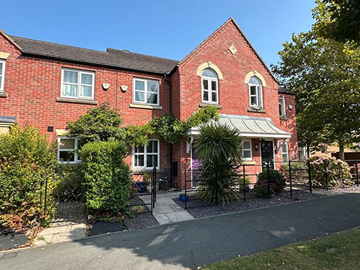 3 Bedroom Mews For Sale In Powder Mill Road, Warrington, WA4