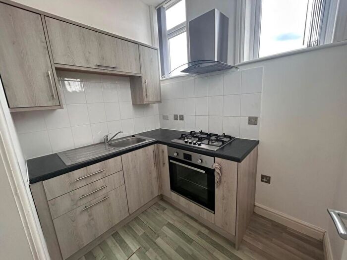 2 Bedroom Apartment To Rent In Middlecroft Lane, Gosport, PO12