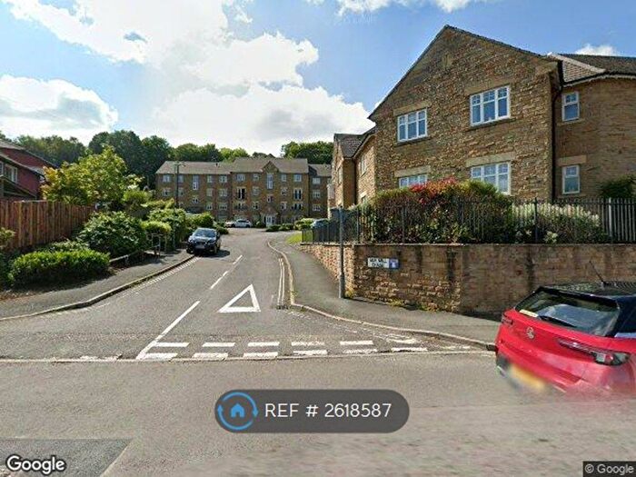 2 Bedroom Flat To Rent In Ripponden, Sowerby Bridge, HX6