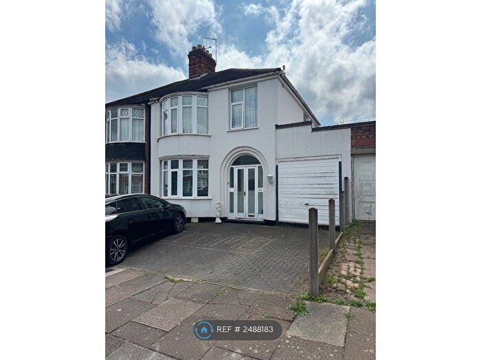 3 Bedroom Semi-Detached House To Rent In Sudeley Avenue, Leicester, LE4