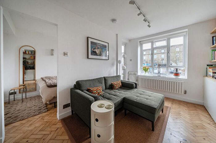 1 Bedroom Flat For Sale In Beech Avenue, Acton, Ealing, W3