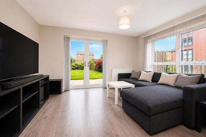 2 Bedroom Flat For Sale In Otter Way, West Drayton, UB7