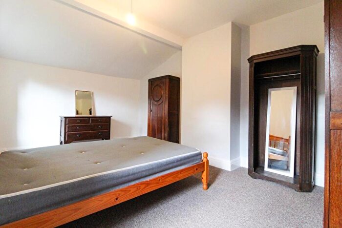 1 Bedroom Flat To Rent In Cresswell Grove, West Didsbury, M20