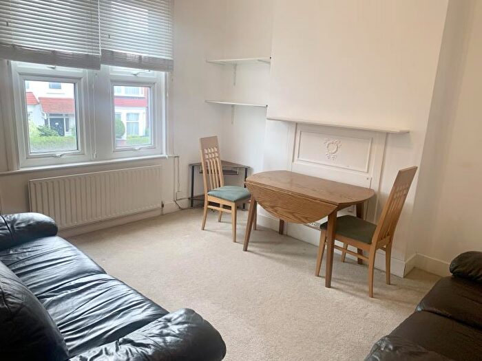 1 Bedroom Flat To Rent In Bedford Road, HA1
