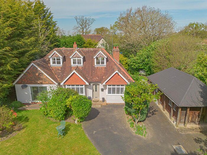 4 Bedroom Detached Bungalow For Sale In The Avenue, Rowington, CV35