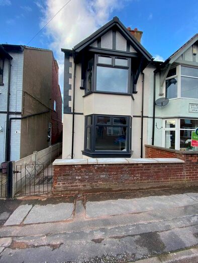 3 Bedroom Property To Rent In Clumber Street, Kirkby-In-Ashfield, Nottingham, NG17