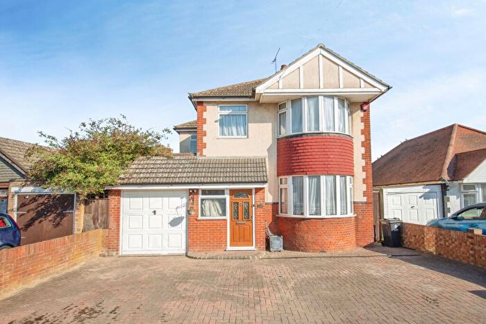4 Bedroom Detached House For Sale In Rush Green Road, Clacton-on-Sea, CO16