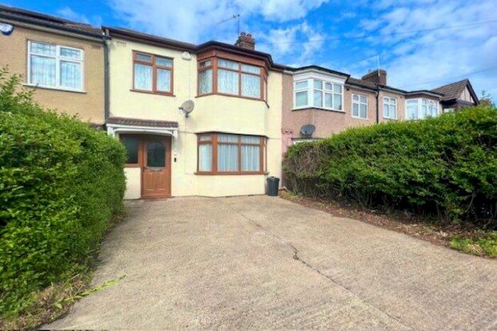 3 Bedroom Terraced House To Rent In Purbeck Road, Hornchurch, RM11