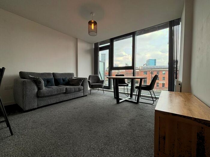 2 Bedroom Flat To Rent In Potato Wharf Manchester, M3