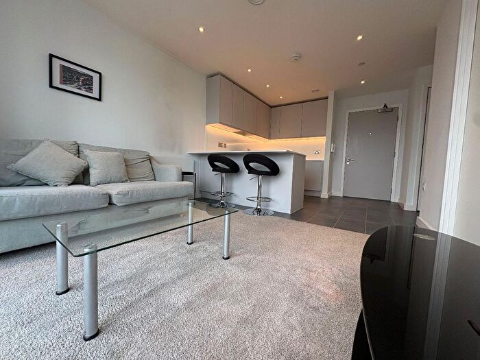 1 Bedroom Flat To Rent In Local Blackfriars, Bury Street, Salford, M3
