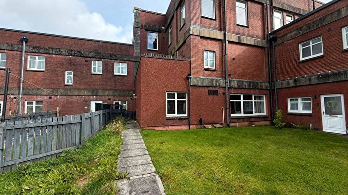2 Bedroom Flat For Sale In Broadside Court, Denny, Falkirk, FK6