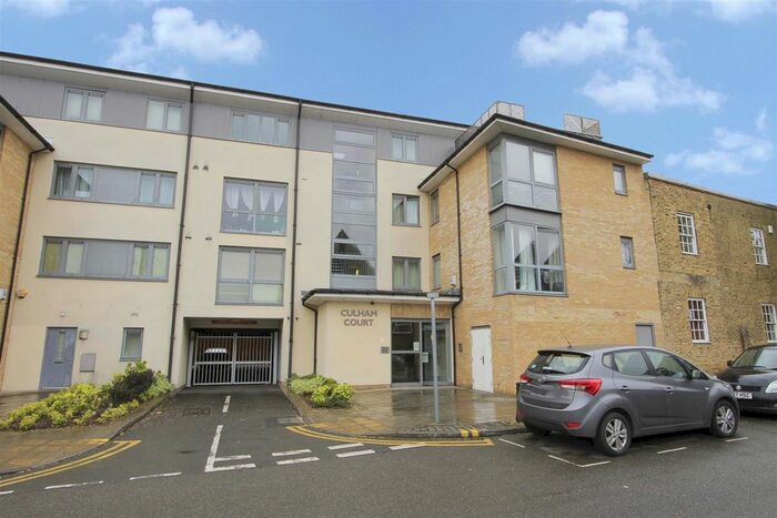 1 Bedroom Flat To Rent In Culham Court, Redford Way, Uxbridge, UB8