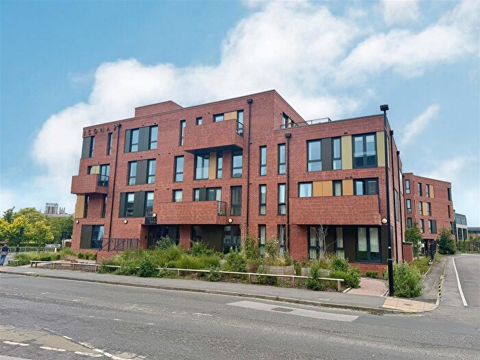 2 Bedroom Flat For Sale In Eboracum Way, Layerthorpe, YO31