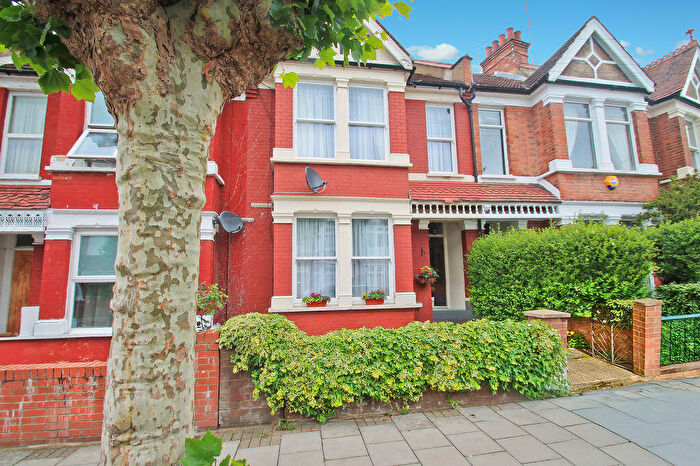 4 Bedroom Terraced House For Sale In Vaughan Road, Harrow, HA1