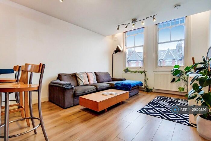 3 Bedroom Flat To Rent In Northwold Rd, London, E5