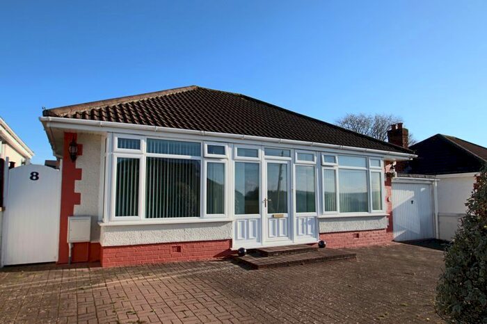 2 Bedroom Bungalow To Rent In Pine Hill, Worle, Weston-Super-Mare BS22
