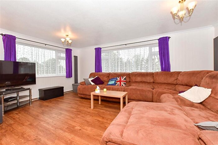 4 Bedroom Detached House For Sale In Canterbury Road East, Ramsgate, Kent, CT11