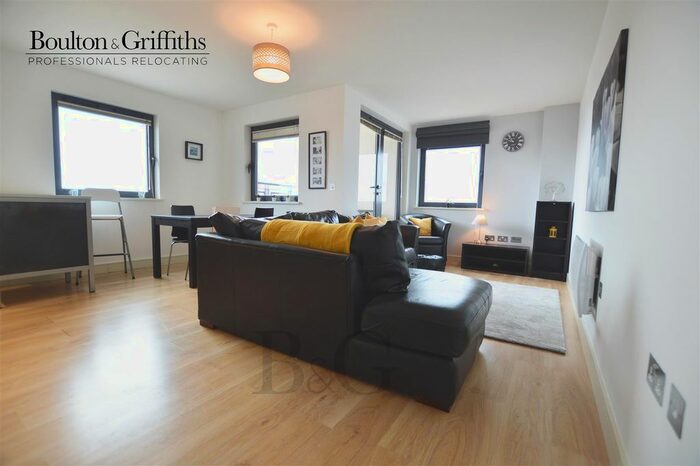 2 Bedroom Flat To Rent In Galleon Way, Bute Dock, Cardiff Bay CF10