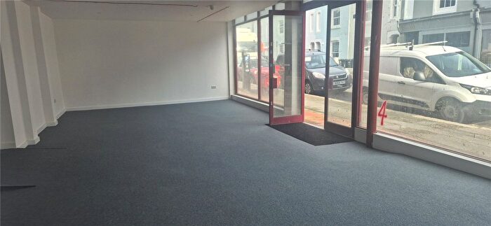 Property To Rent In Gratwicke Road, Worthing, West Sussex, BN11