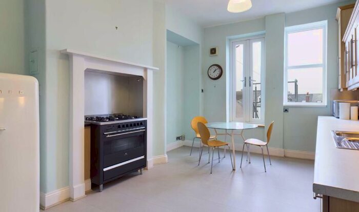 3 Bedroom Maisonette To Rent In Percy Gardens, North Shields, Tyne & Wear, NE30