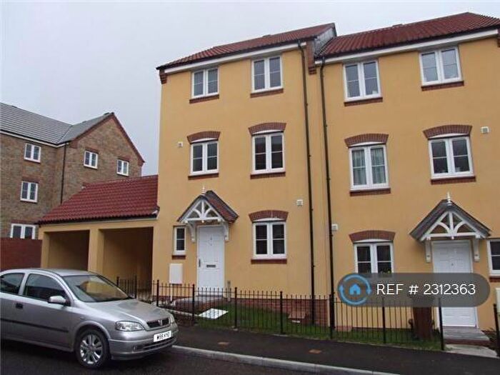 4 Bedroom Semi-Detached House To Rent In Shambles Drive, Copplestone, EX17