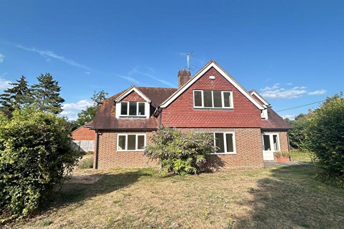 4 Bedroom Property To Rent In Preston Candover, Hampshire, RG25