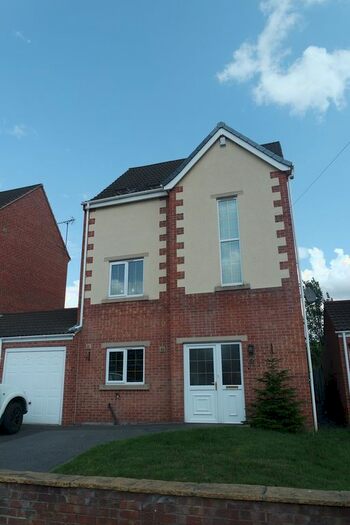 4 Bedroom Detached House To Rent In Pastures Mews, Mexborough, S64